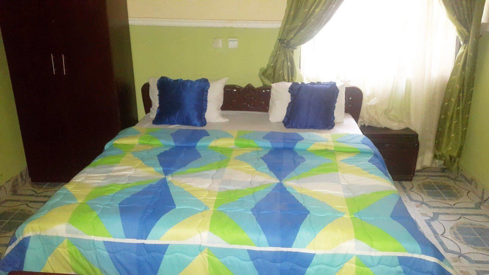 Maria Suites Lagos Exterior foto